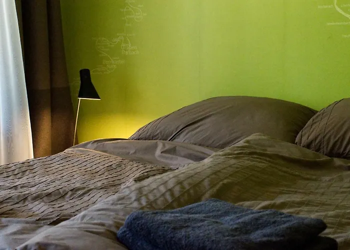 Momerooms - Am Momering